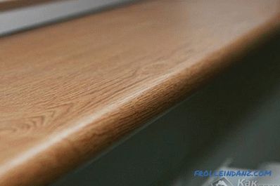 A fából készült ablakpárkány telepítése saját maga