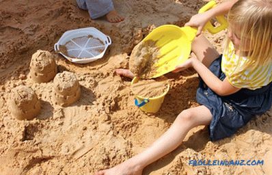 Gyermek homokozó saját kezével - fényképek és utasítások