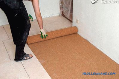A laminált rétegek egyenetlen padlóra helyezése
