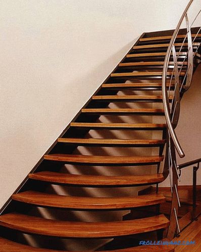 Hogyan készítsünk lépcsőt a második emeletre?