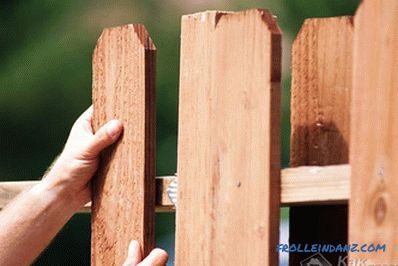 Hogyan készítsünk fából készült kerítést - fából készült kerítést
