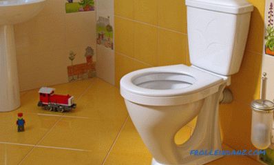 Típusú WC-tálak egy tálban, mosás, kiadás és gyártási anyagok + Fotó