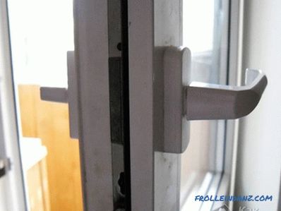 Önálló erkély ajtó beállítása