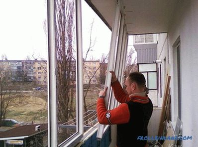 Hogyan mázoljon egy erkélyt saját kezével