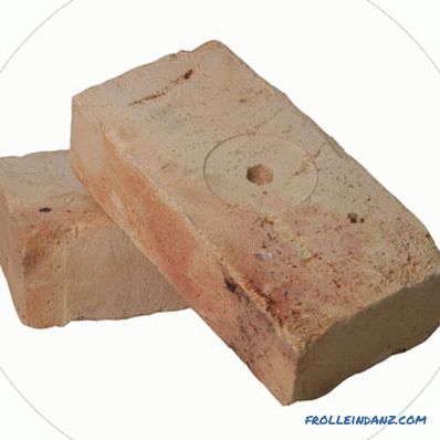Kő tégla - a termékek jellemzői és tulajdonságai
