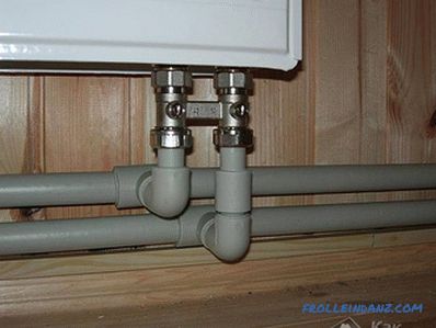 A fűtés radiátorainak alsó csatlakozása - a radiátor alsó csatlakozásának rendszere